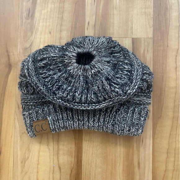 C.C Two-Tone Knit Beanie with ponytail hole - Picture 2 of 2